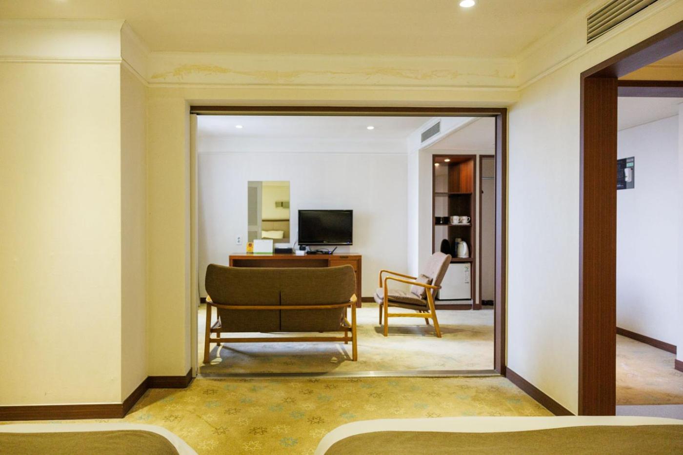 Jeju Robero Hotel Bagian luar foto