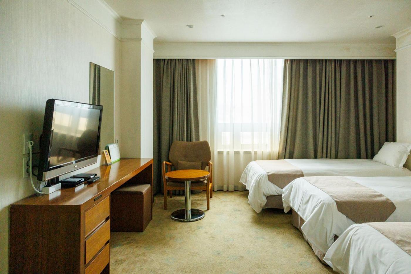Jeju Robero Hotel Bagian luar foto