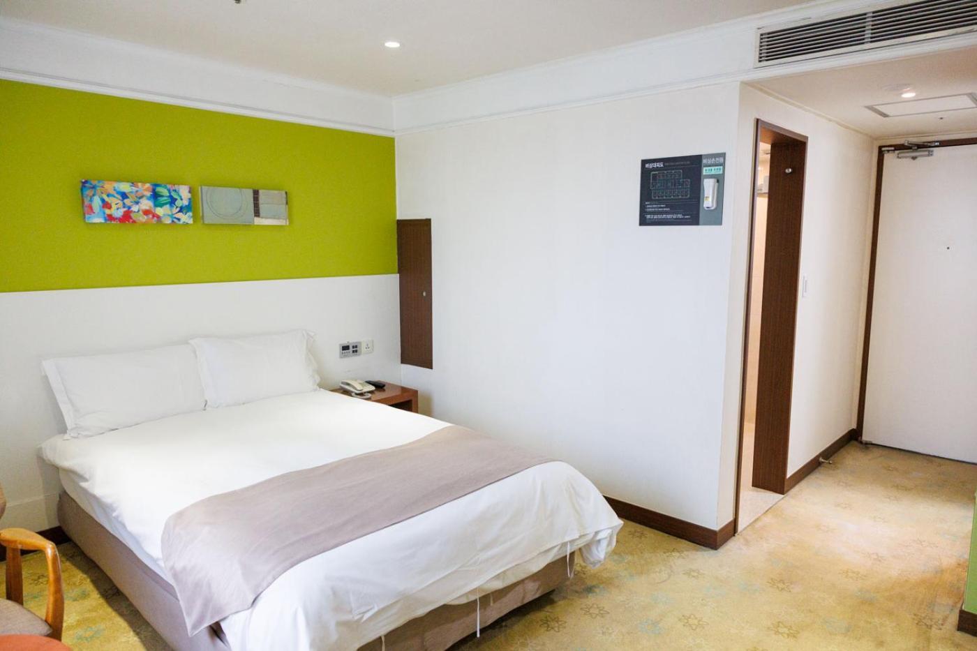 Jeju Robero Hotel Bagian luar foto